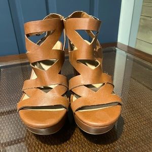 Never Worn Size 8 Torrid Wedge Sandal